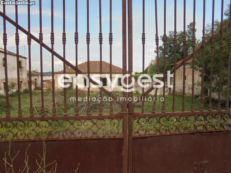 Casa de 6 dormitorios en Santa Margarida da Coutada, Portugal No. 141227