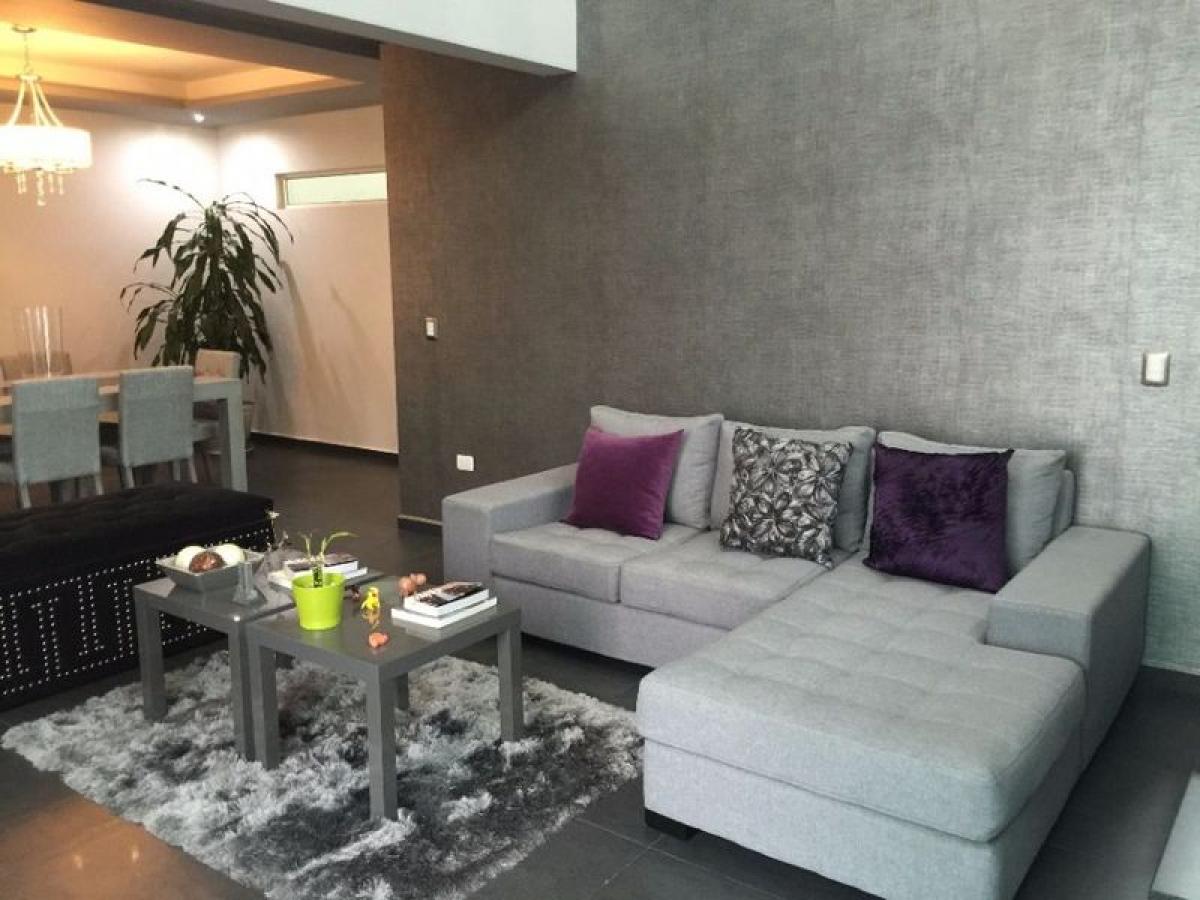 Casa de 4 dormitorios en Nuevo León, Mexico No. 165578