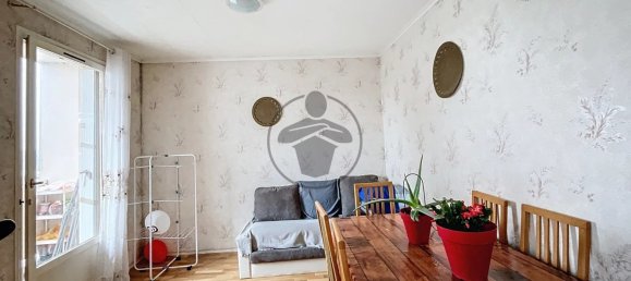 2 bedrooms Apartment in Saint-Quentin, France No. 154985 3