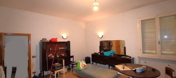 Casa de 11 habitaciónes en Russi, Italy No. 30330 4