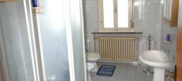 Casa de 11 habitaciónes en Russi, Italy No. 30330 13