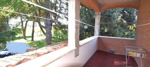 Casa de 11 habitaciónes en Russi, Italy No. 30330 17