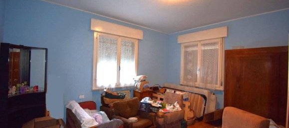 Casa de 11 habitaciónes en Russi, Italy No. 30330 7