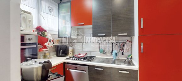 3 rooms Apartment in Turin, Italy No. 266249 10