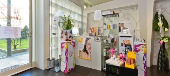 2 rooms Apartment in Chieri, Italy No. 146904 3