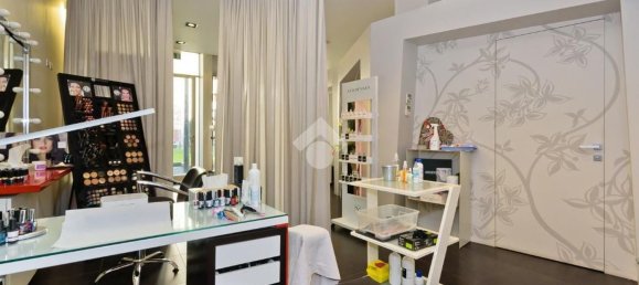 2 rooms Apartment in Chieri, Italy No. 146904 6