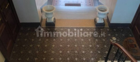 2 bedrooms Apartment in Vercelli, Italy No. 317642 4