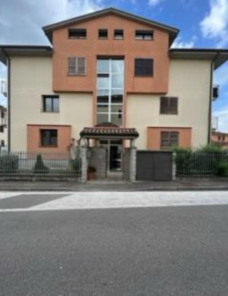Duplex T3 em Marzano, Italy N.º 153210