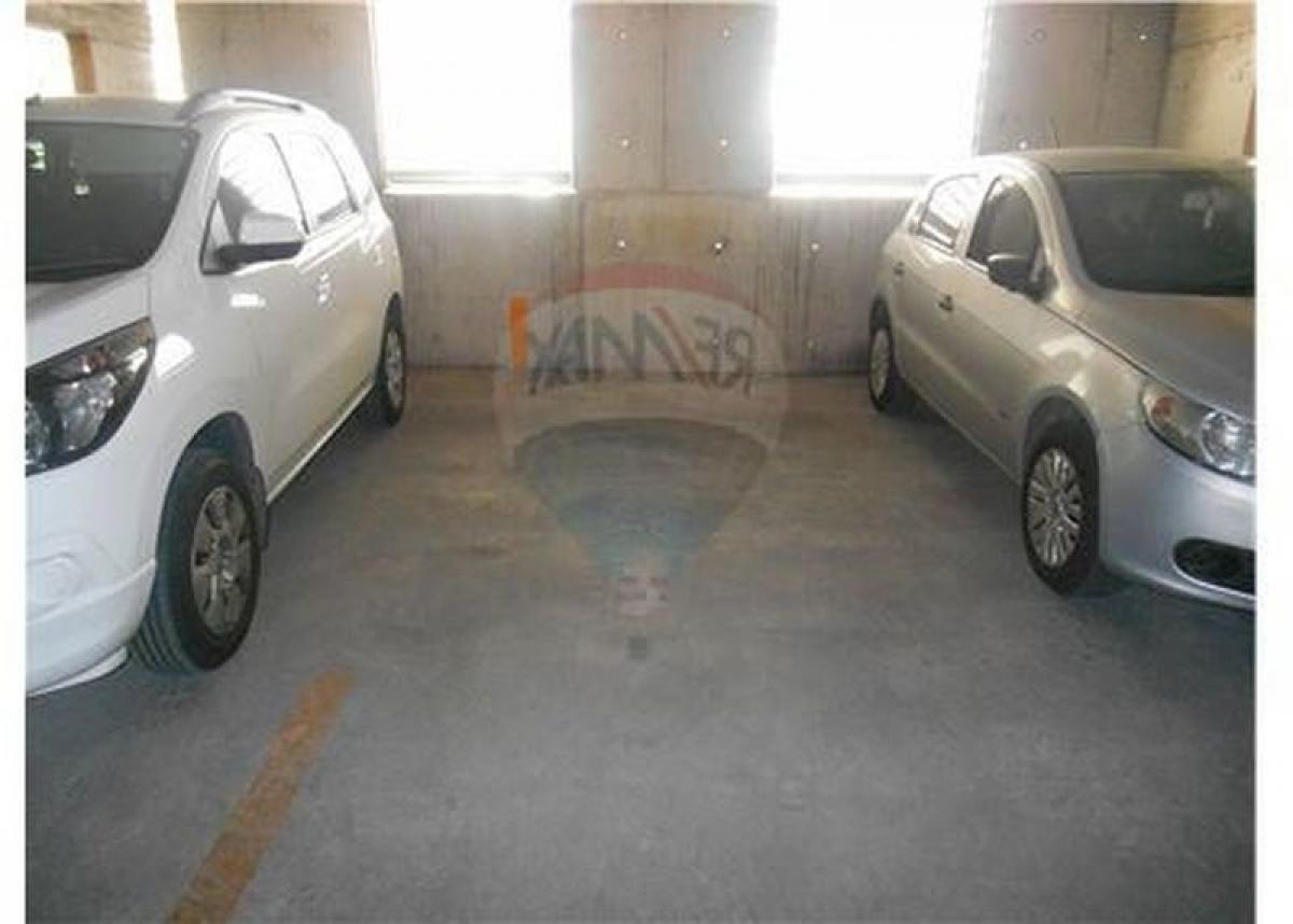  مستودع في Buenos Aires, Argentina 11متر مربع رقم 108688