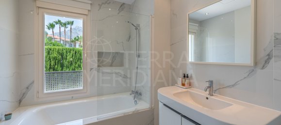 Вилла с 6 спальнями в Марбелья, Испания № 127833 13