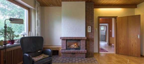 8 rooms House in Leer, Germany No. 260703 5