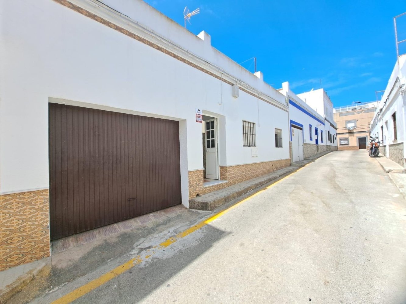 2 bedrooms House in Cadiz, Spain No. 206643