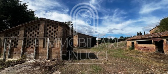 Дом с 20 комнатами в Буонконвенто, Италия № 219903 17