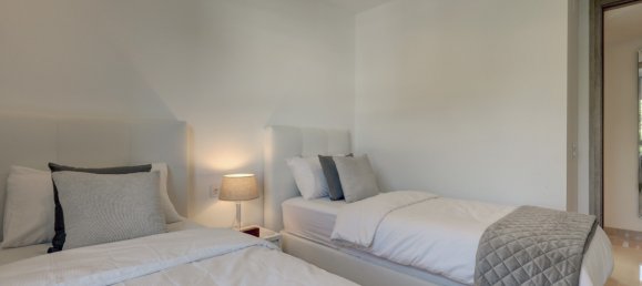 3 bedrooms Penthouse in Marbella, Spain No. 35488 17