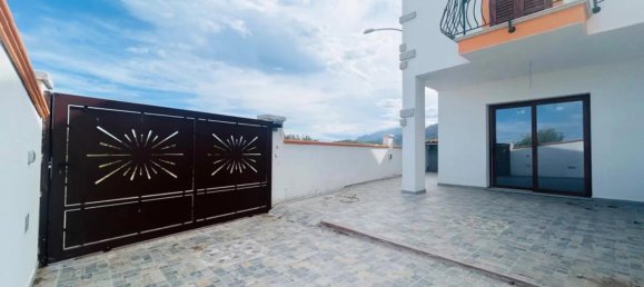 Casa de 4 habitaciónes en Posada, Italy No. 123888 5