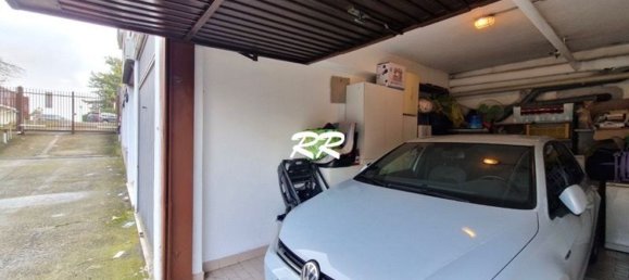 Гараж в Баранцате, Италия № 333290 3