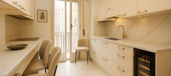 1 bedroom Apartment in Milan, Italy No. 294648 2