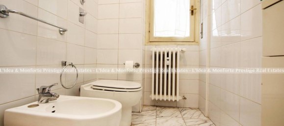 1 bedroom Apartment in Milan, Italy No. 294648 12
