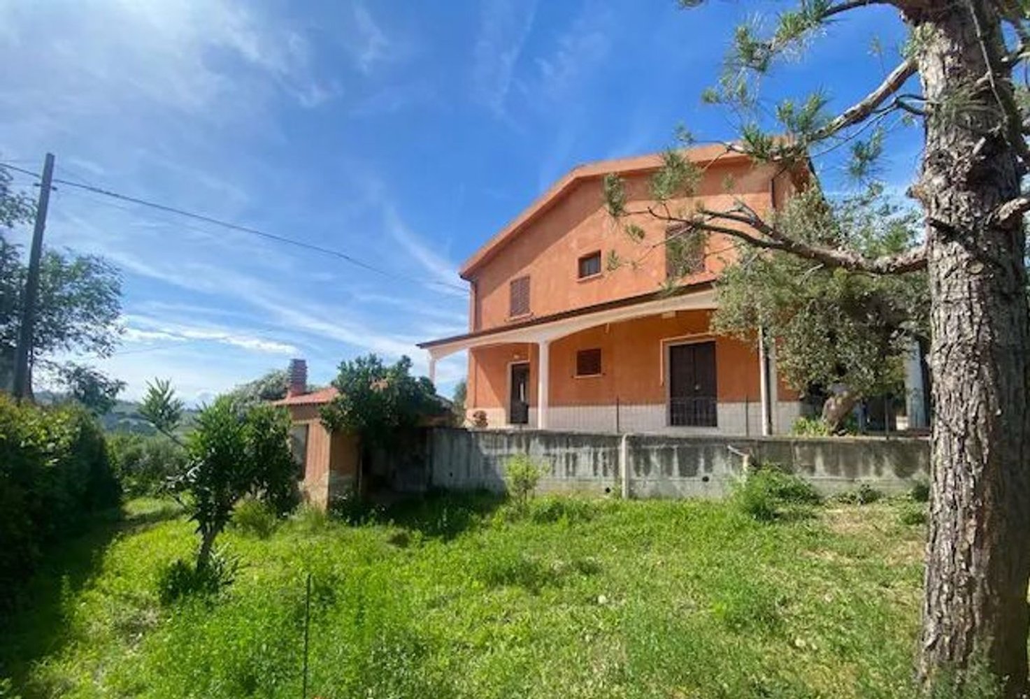 9 bedrooms Villa in Miglianico, Italy No. 385044