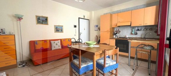 3 rooms Apartment in Campomarino, Italy No. 22697 5