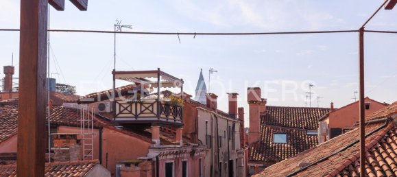 2 bedrooms Duplex in Venice, Italy No. 103433 11