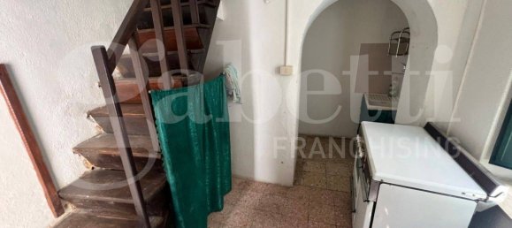 1 bedroom Apartment in Cosenza, Italy No. 343984 5