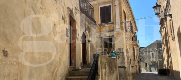 1 bedroom Apartment in Cosenza, Italy No. 343984 2