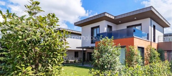 Villa 1+4 in Istanbul, Turkey No. 7518 4