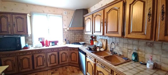 4 bedrooms House in Ivry-sur-Seine, France No. 170998 8