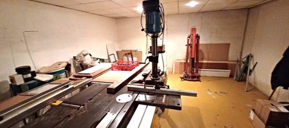 4 bedrooms House in Ivry-sur-Seine, France No. 170998 2