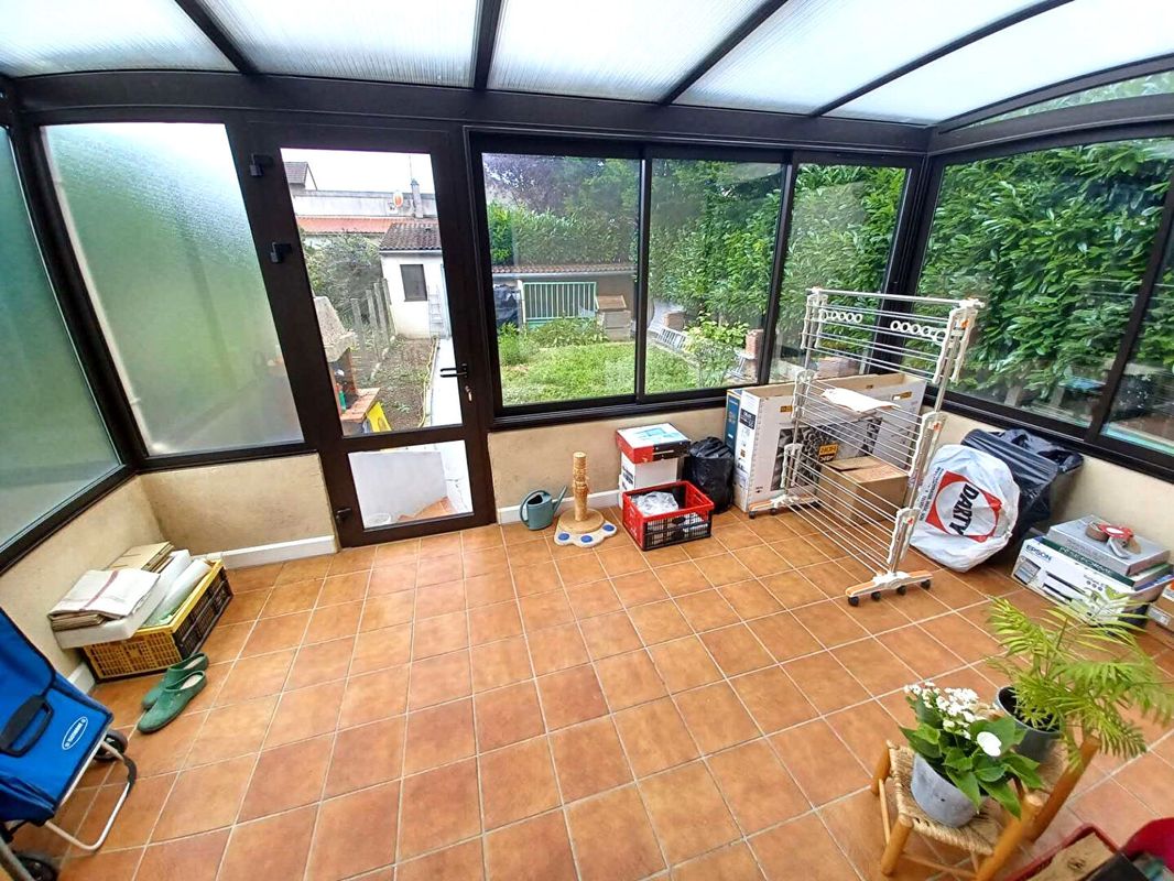 4 bedrooms House in Ivry-sur-Seine, France No. 170998