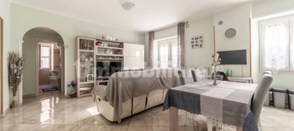 2 Schlafzimmer Wohnung in Tivoli, Italy, Nr. 273646 3