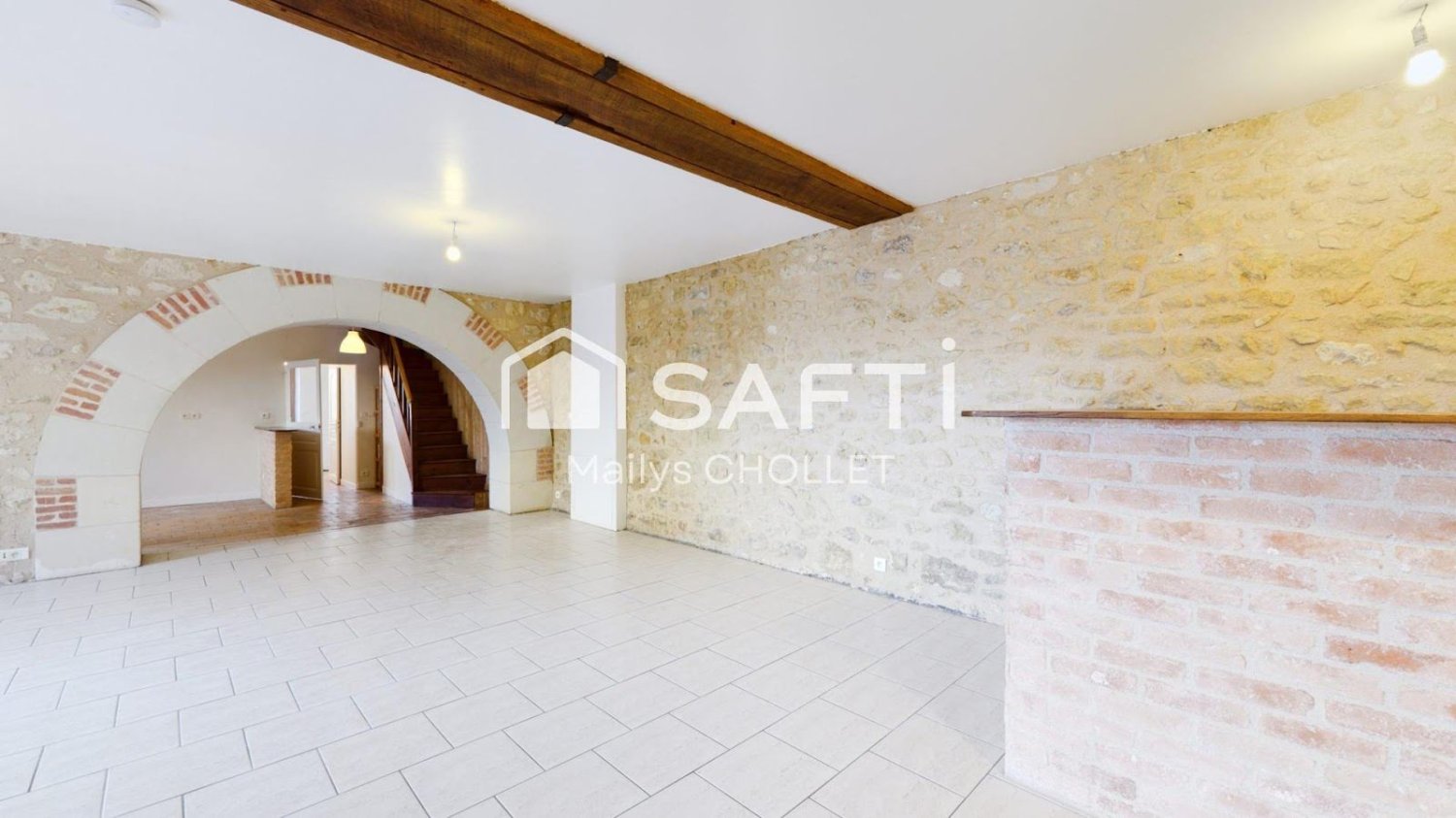 4 bedrooms House in Sainte-Maure-de-Touraine, France No. 214083