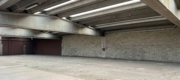 Склад 730м² в Чинизелло Бальсамо, Италия № 115806 4