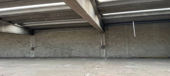 Склад 730м² в Чинизелло Бальсамо, Италия № 115806 5