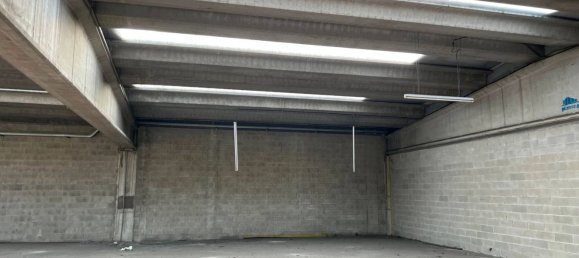 Склад 730м² в Чинизелло Бальсамо, Италия № 115806 6