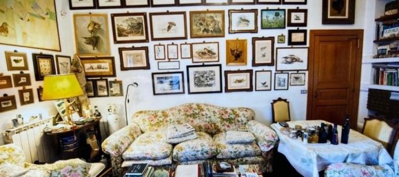 6 bedrooms House in Taranto, Italy No. 682 2