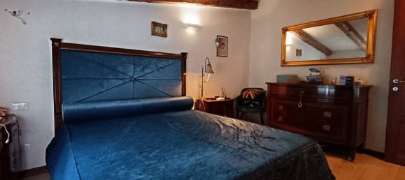 4 غرف نوم شقة في Trieste, Italy رقم 315934 34