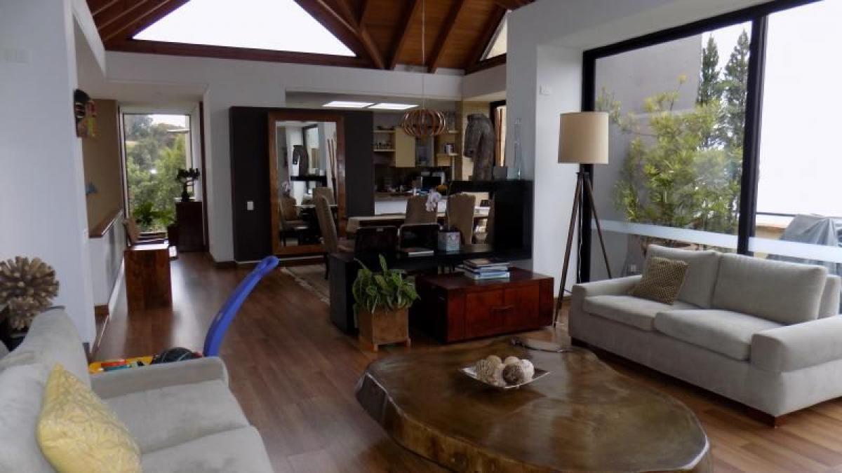 3 bedrooms House in Cundinamarca, Colombia No. 7914