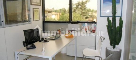 5 rooms Office in Reggio Emilia, Italy No. 144432 3