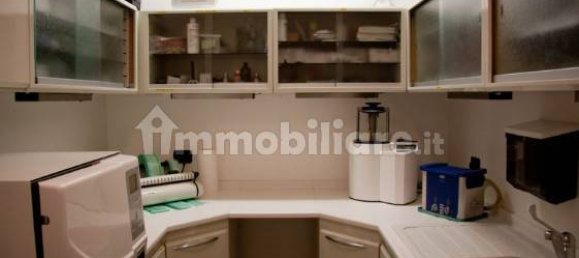 5 rooms Office in Reggio Emilia, Italy No. 144432 2