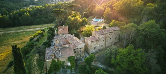 36 rooms Villa in Cortona, Italy No. 142050 25