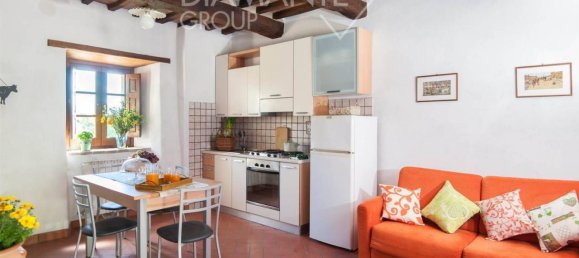 36 rooms Villa in Cortona, Italy No. 142050 5