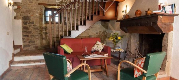 36 rooms Villa in Cortona, Italy No. 142050 7