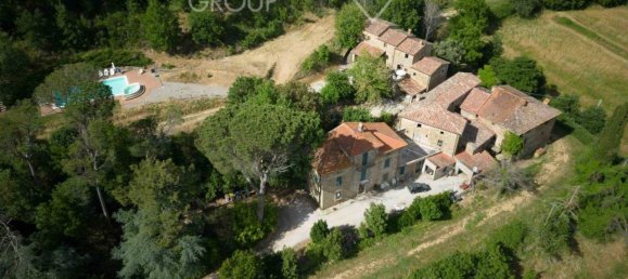 36 rooms Villa in Cortona, Italy No. 142050 18