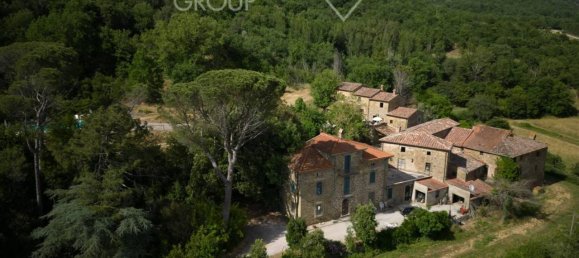 36 rooms Villa in Cortona, Italy No. 142050 19