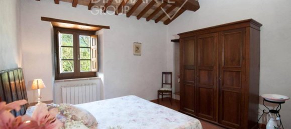 36 rooms Villa in Cortona, Italy No. 142050 10