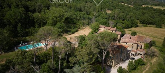 36 rooms Villa in Cortona, Italy No. 142050 21