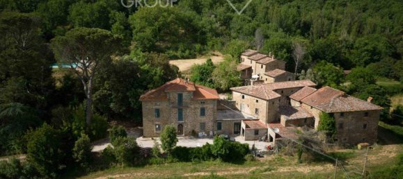 36 rooms Villa in Cortona, Italy No. 142050 20