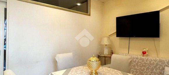 1 bedroom Apartment in Naples, Italy No. 373319 12